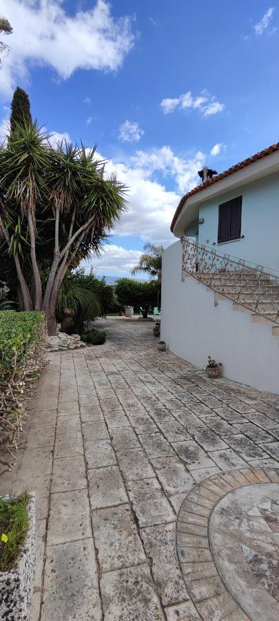 Villa Voscenza Benerica à Vittoria Extérieur photo